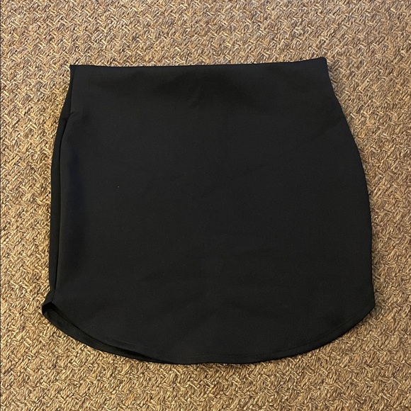 Foreign Exchange Black Pencil Skirt - Picture 1 of 3